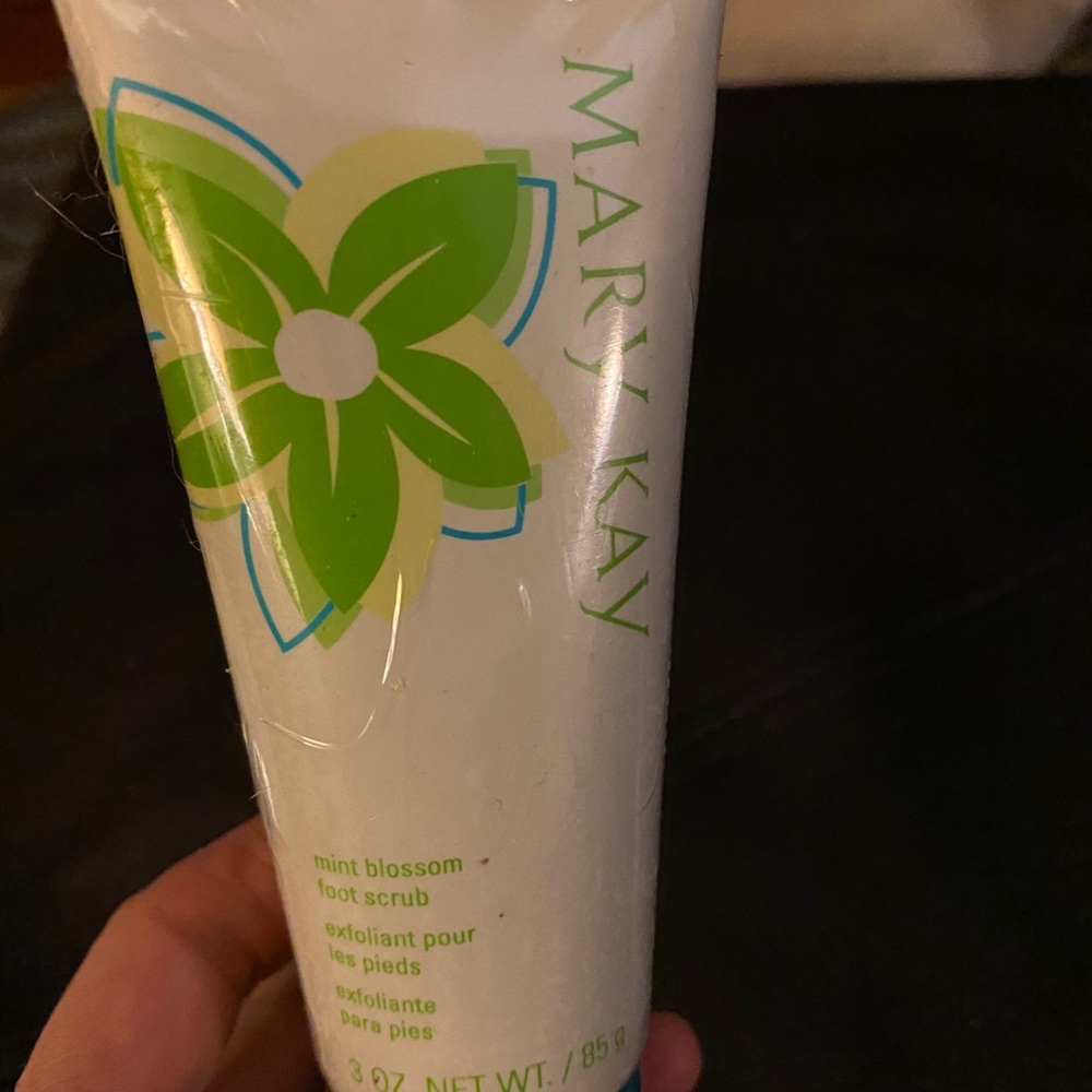 Mary Kay Mint Blossom Foot Scrub